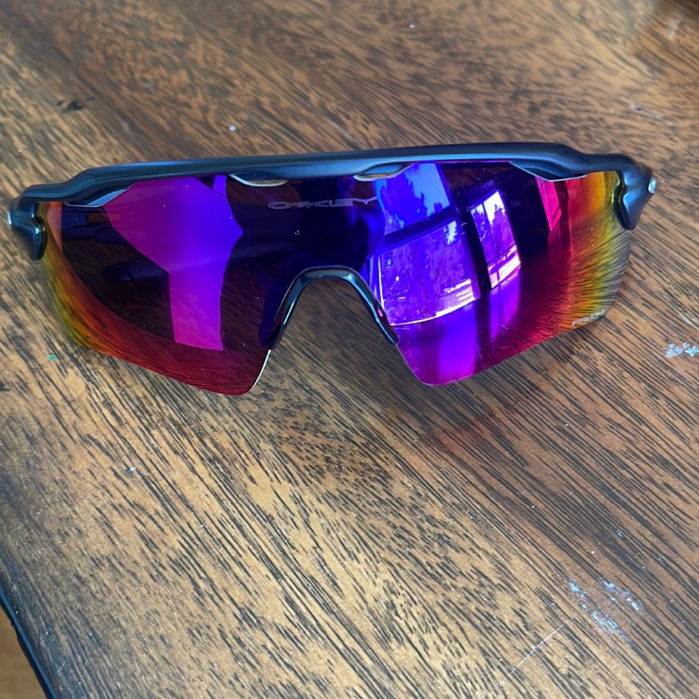 Authentic OAKLEY  RADAR EV WITH PRIZM LENSES